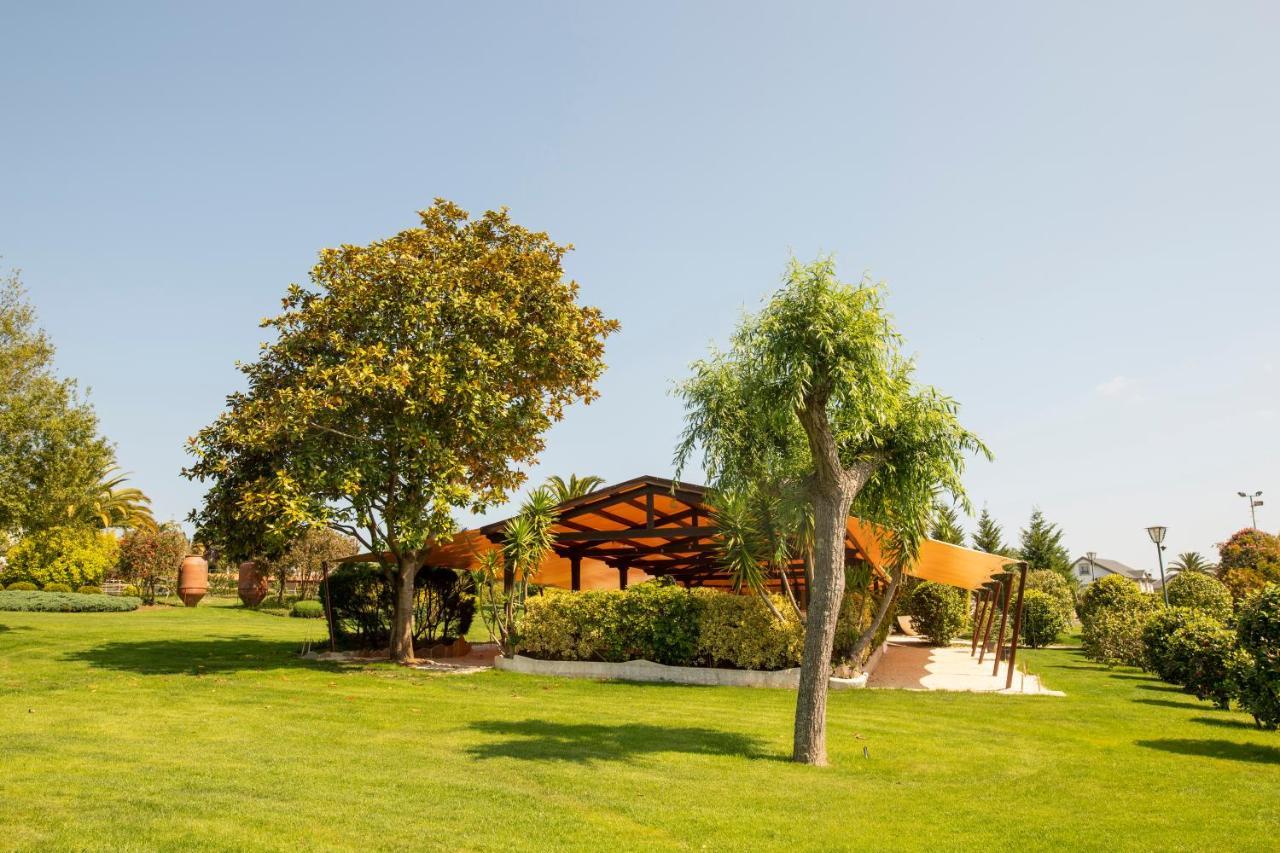 Makkan Club Oleiros Exteriör bild